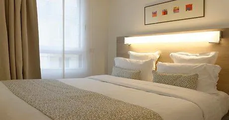 Alma Marceau 4*
