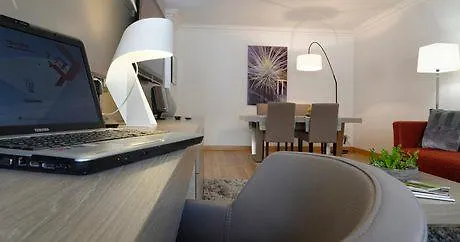 Aparthotel Alma Marceau 4*