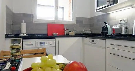 Alma Marceau Paříž