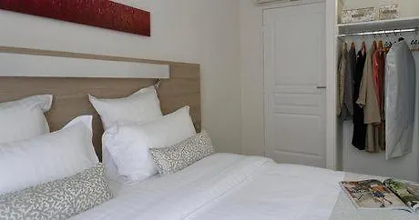 Alma Marceau Aparthotel