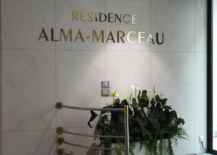 Aparthotel Alma Marceau 4*