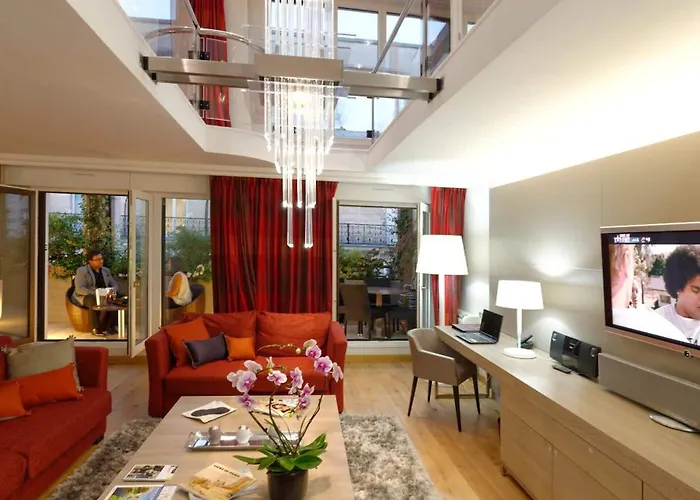 Alma Marceau 4*