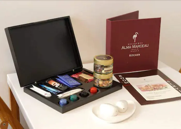 Alma Marceau 4*