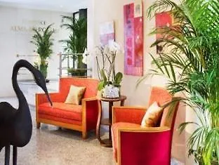 Alma Marceau Aparthotel Paříž