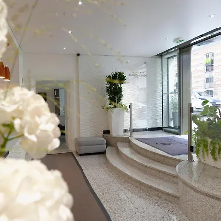 阿尔玛玛索酒店 4* 巴黎