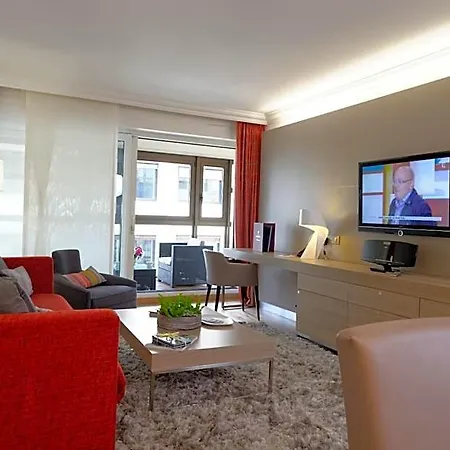 Alma Marceau Hotel apartamentowy 4*