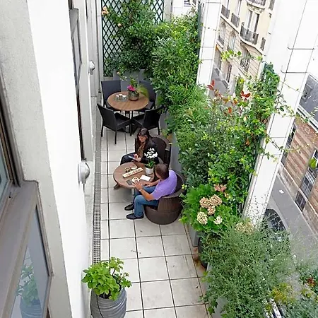 Hotel apartamentowy Alma Marceau 4*