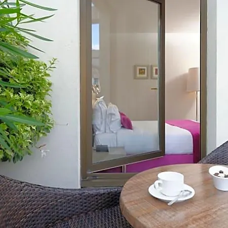 Alma Marceau Aparthotel Paris