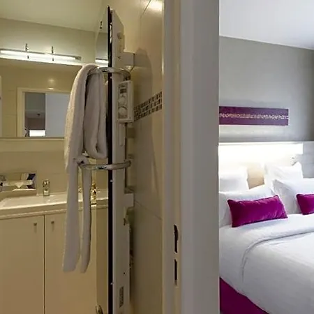 Alma Marceau Aparthotel