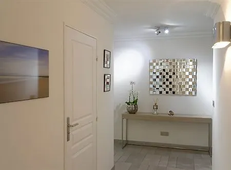 Alma Marceau Lägenhetshotell 4*
