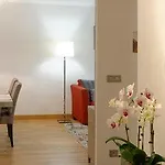 Alma Marceau 4* Париж