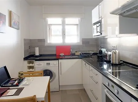 Alma Marceau Hotel apartamentowy 4*
