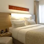 Alma Marceau Aparthotel