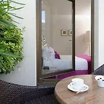 Alma Marceau 4*