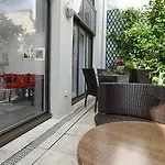Alma Marceau 4* Paris