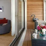 Alma Marceau Aparthotel