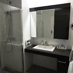 Alma Marceau Aparthotel 4*